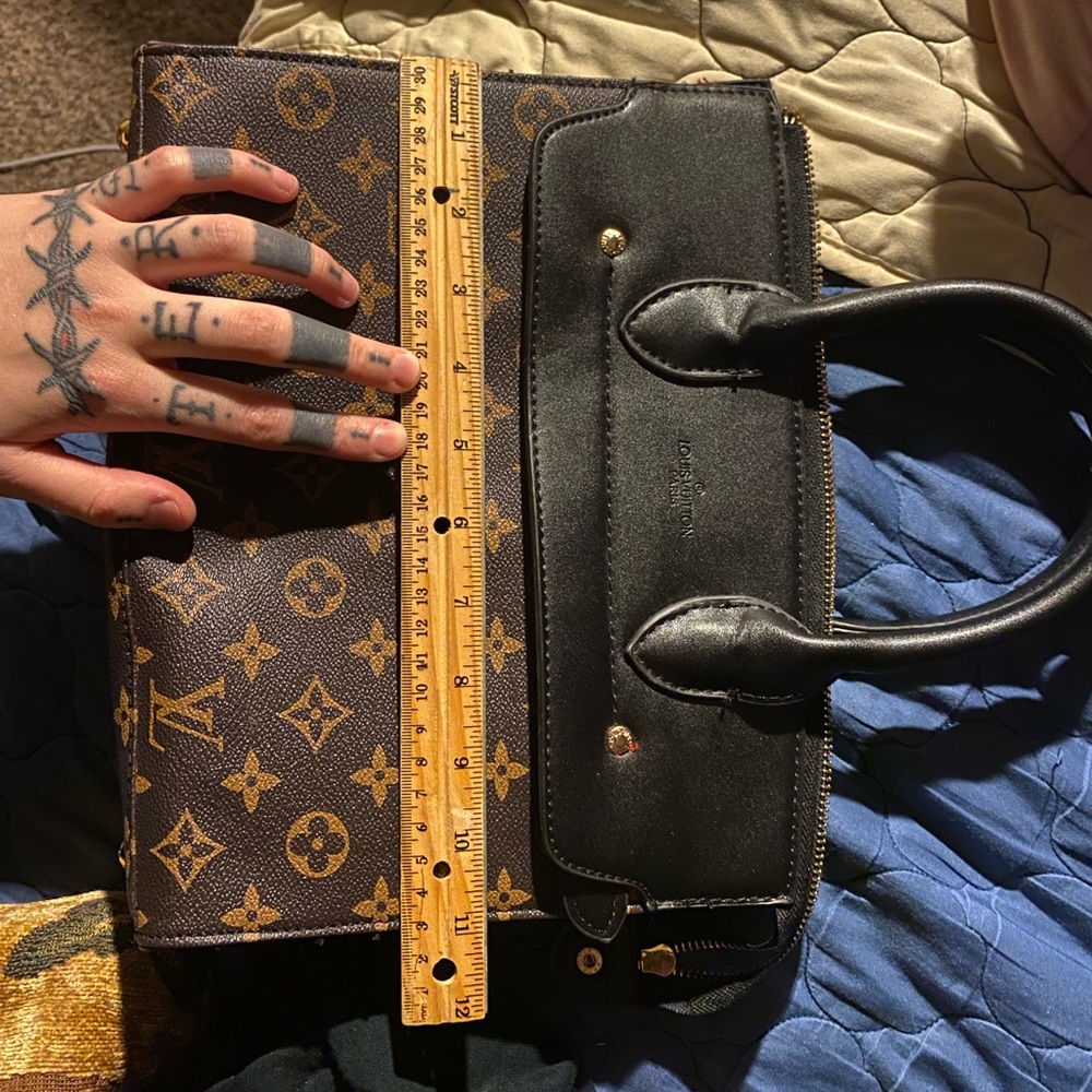 Louis Vuitton Black and Brown Monogram Satchel - Picture 5 of 8